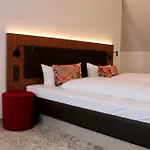 Alma Am Anger Hotel 4*