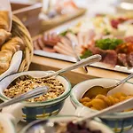 Hotel Alma Am Anger 4*