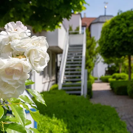 Apart-hotel Alma Am Anger 4*
