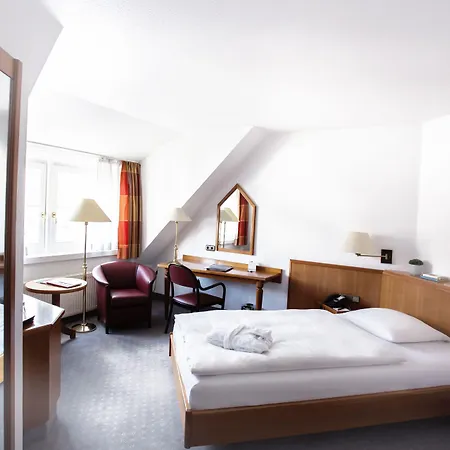 Alma Am Anger Hotel 4*