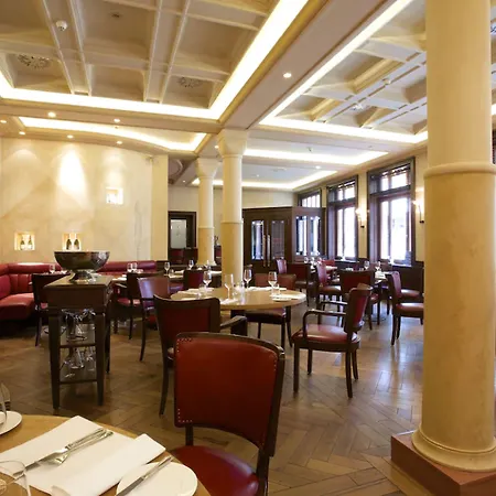 Hotel Alma Am Anger 4*