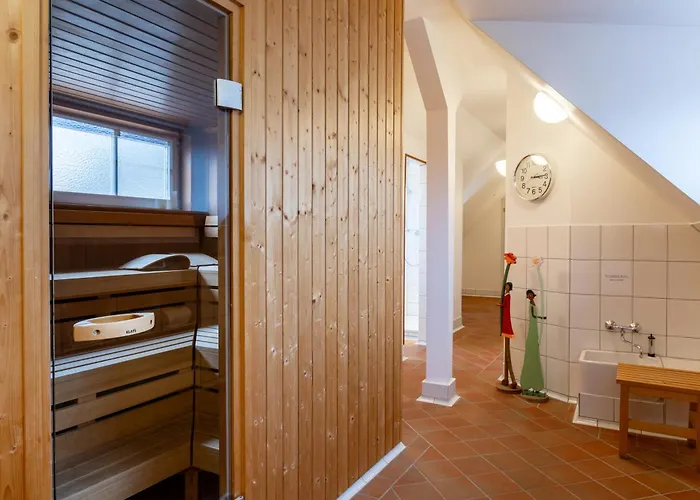 Alma Am Anger Hotel 4*