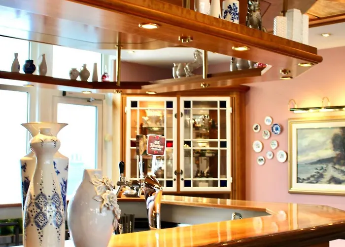 Alma Am Anger Hotel 4*